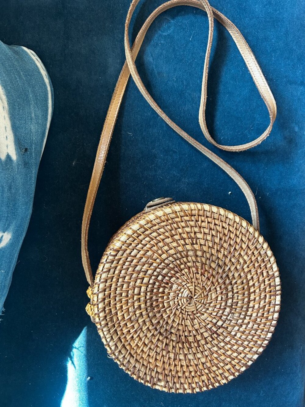 Round Rattan Crossbody Bag | Woven Straw Purse w/LeatherStrap & Floral Interior